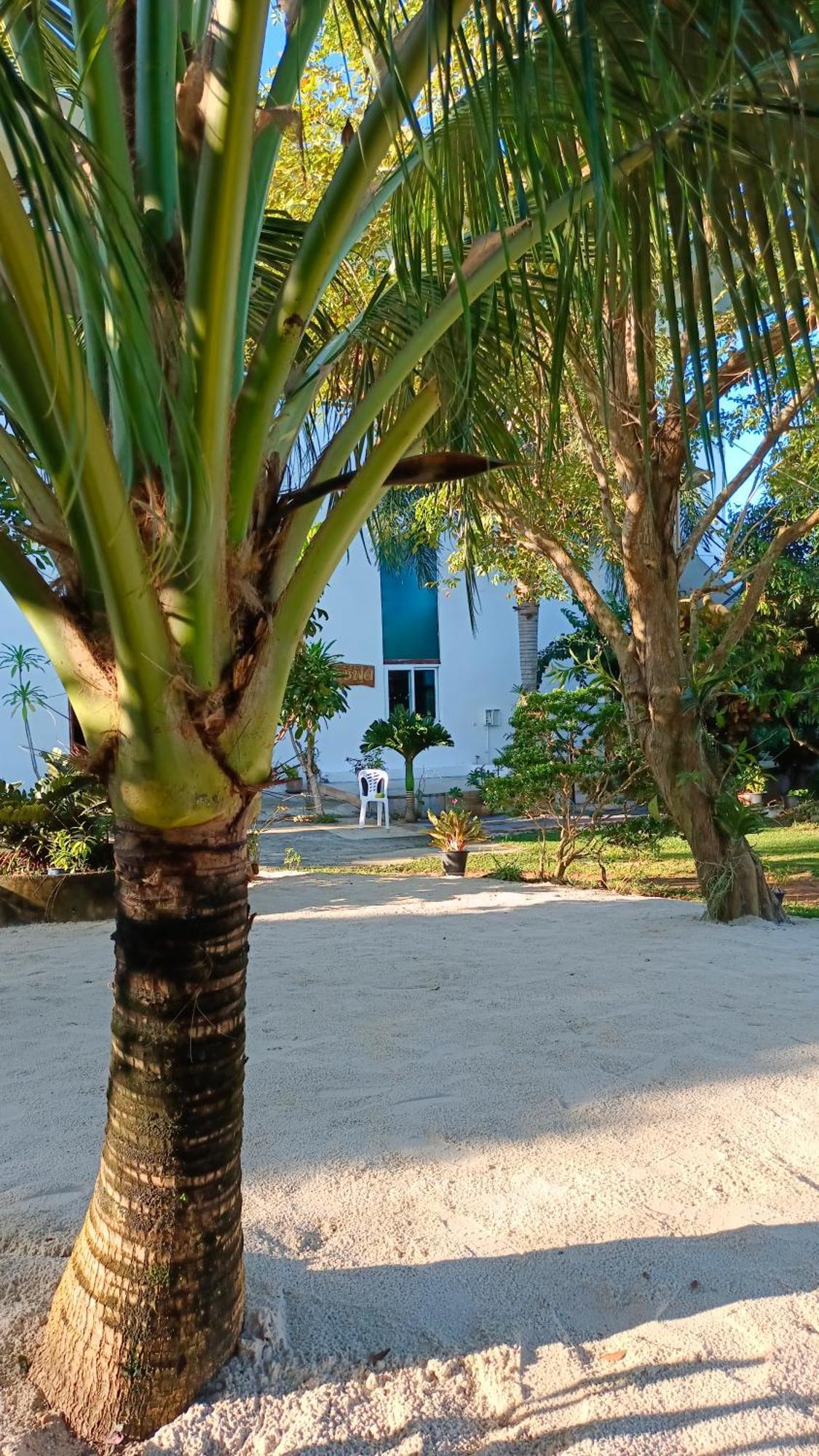 Batikseafood Airport & Room Ban Bo Sai Klang Экстерьер фото